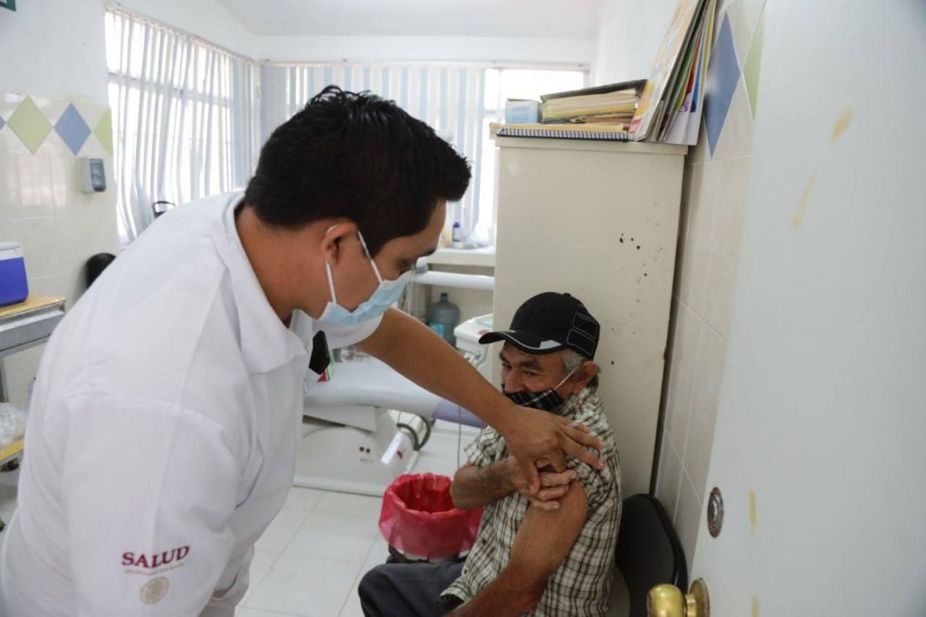 Chacsinkin es el primer municipio de Yucatán que completa el proceso de vacunación Chacsinkin es el primer municipio de Yucatán que completa el proceso de vacunación