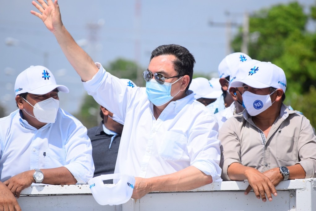 Animada caravana de apoyo al PAN en Chemax Animada caravana de apoyo al PAN en Chemax