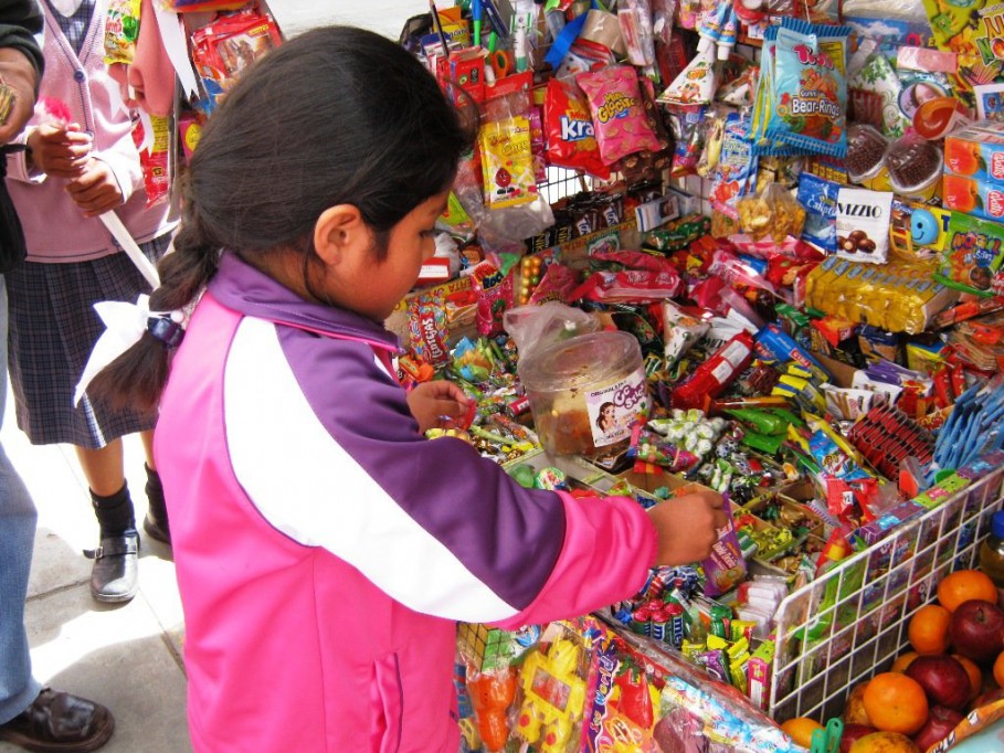 ¿Cuánto gasta tu angelito en comida chatarra? ¿Cuánto gasta tu angelito en comida chatarra?