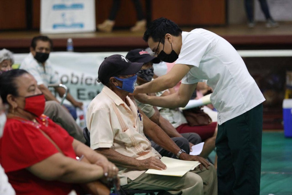 Inicia aplicación de 2ª dosis en Mérida Inicia aplicación de 2ª dosis en Mérida
