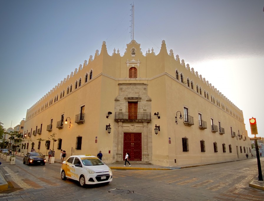 En 2 semanas volverán a las aulas en la UADY En 2 semanas volverán a las aulas en la UADY