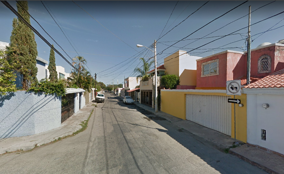 Calle sin alumbrado público se vuelve nido de bebedores Calle sin alumbrado público se vuelve nido de bebedores
