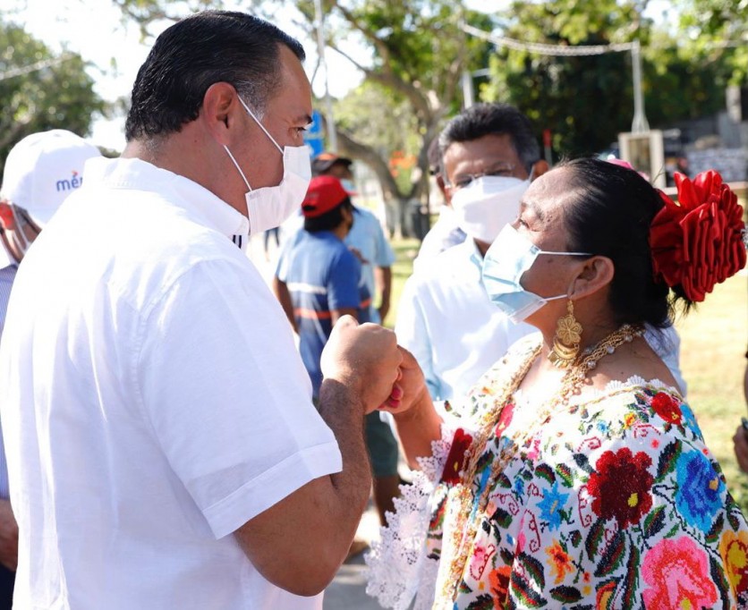 Ayuntamiento apoya a productores y artesanos Ayuntamiento apoya a productores y artesanos