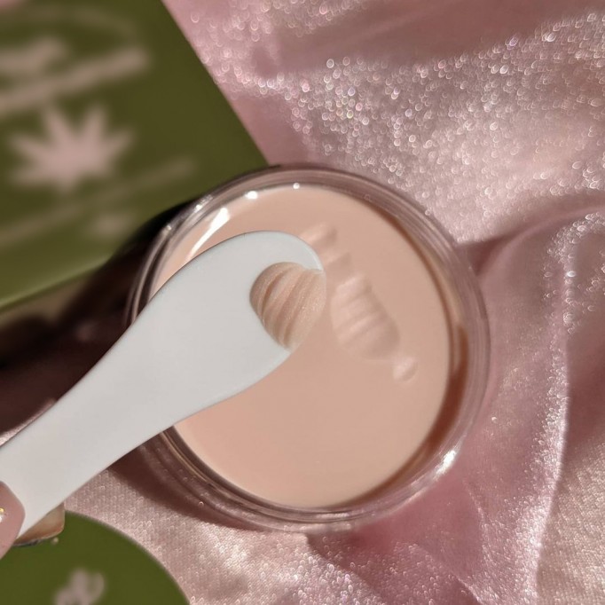 Beneficios del CBD ¡en tu piel! Beneficios del CBD ¡en tu piel!