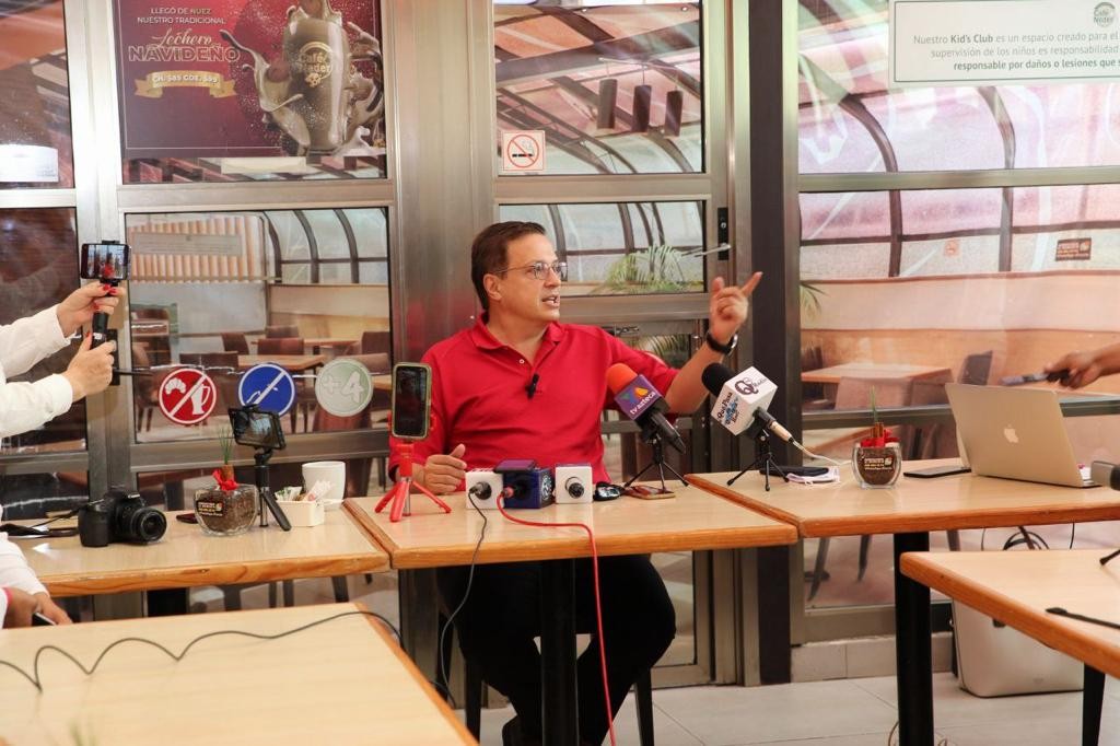 Denuncia Luis Alegre el hackeo de su cuenta de WhatsApp Denuncia Luis Alegre el hackeo de su cuenta de WhatsApp