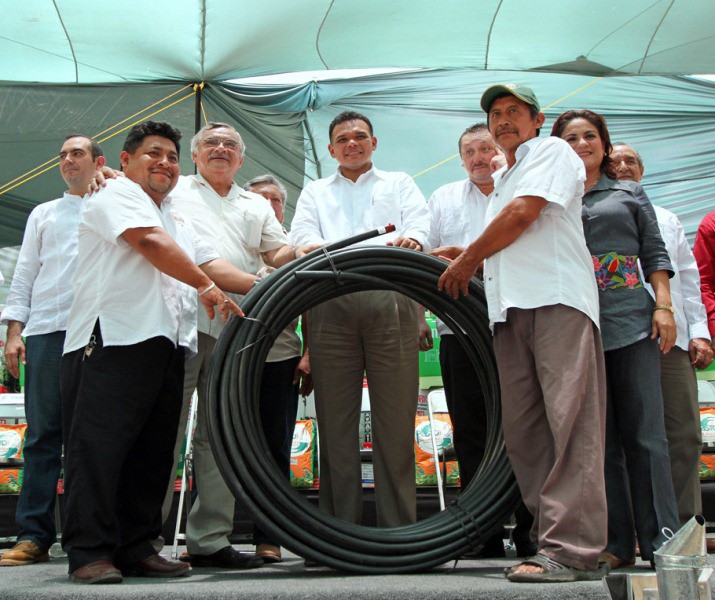En tiempo y forma llegan los apoyos al campo yucateco En tiempo y forma llegan los apoyos al campo yucateco