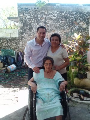 El diputado Mauricio Vila Dosal exhorta a tramitar actas de nacimiento a yucatecos que no cuenten con este documento El diputado Mauricio Vila Dosal exhorta a tramitar actas de nacimiento a yucatecos que no cuenten con este documento