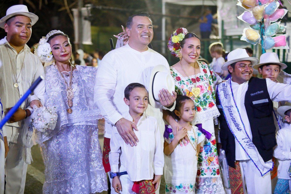 La tradición yucateca destaca en el Lunes Regional del Carnaval de Mérida 2023 La tradición yucateca destaca en el Lunes Regional del Carnaval de Mérida 2023