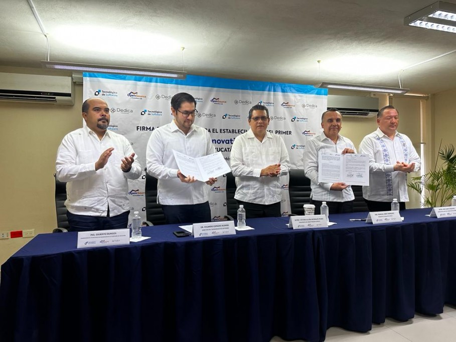 Instalan el primer Open Source Innovation Lab en Yucatán Instalan el primer Open Source Innovation Lab en Yucatán