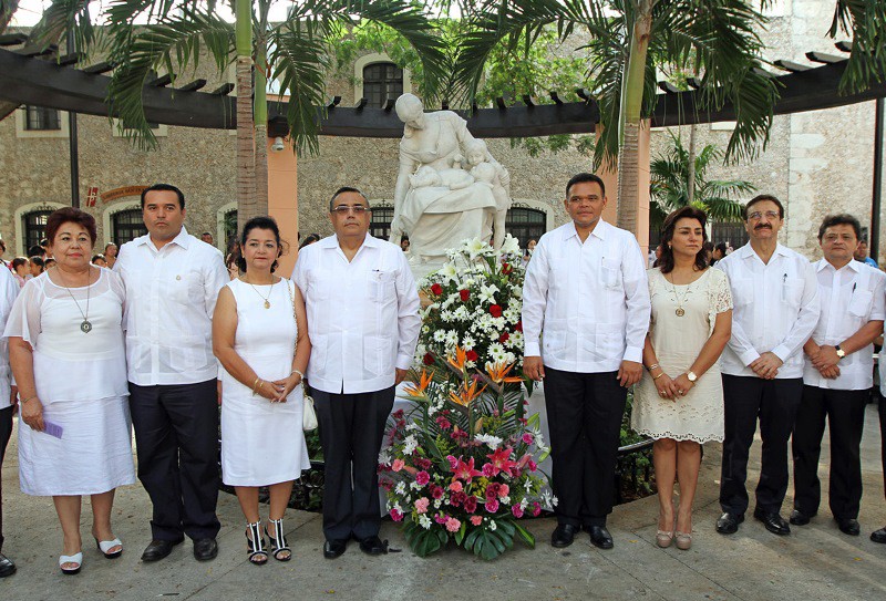 Reconocen labor de la mujer en el Gobierno del Estado Reconocen labor de la mujer en el Gobierno del Estado