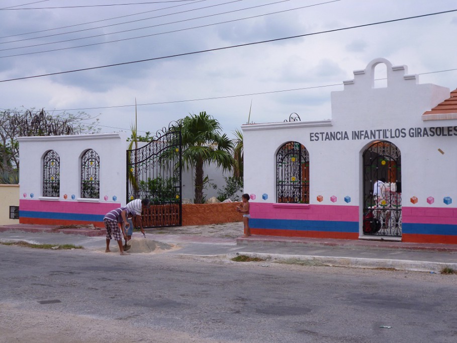 TIZIMIN: En evidencia una guardería que operaba con irregularidades.\r\n TIZIMIN: En evidencia una guardería que operaba con irregularidades.\r\n