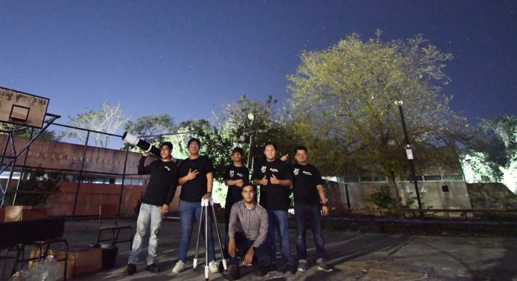 Sociedad Astronómica UADY Sociedad Astronómica UADY