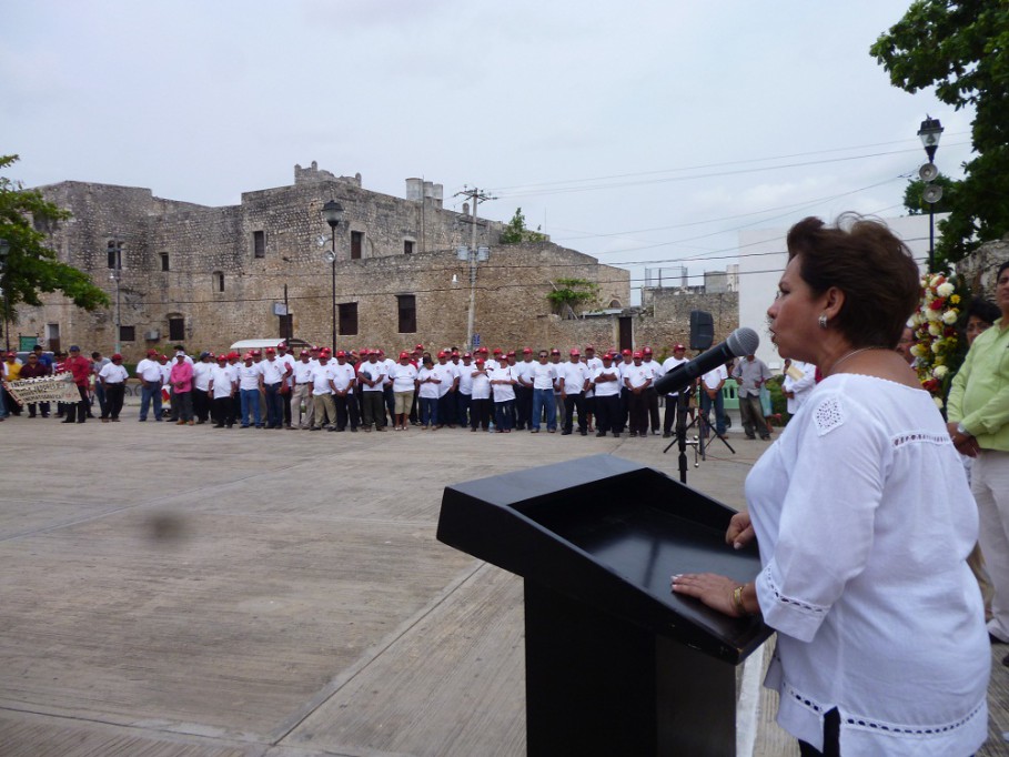 TIZIMIN: “Se ha fomentado el autoempleo en el Municipio”, afirma alcaldesa. TIZIMIN: “Se ha fomentado el autoempleo en el Municipio”, afirma alcaldesa.