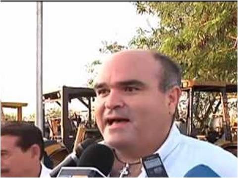 “Que entreguen bien la obra, eso pedimos” Carlos Arcudia Aguilar “Que entreguen bien la obra, eso pedimos” Carlos Arcudia Aguilar