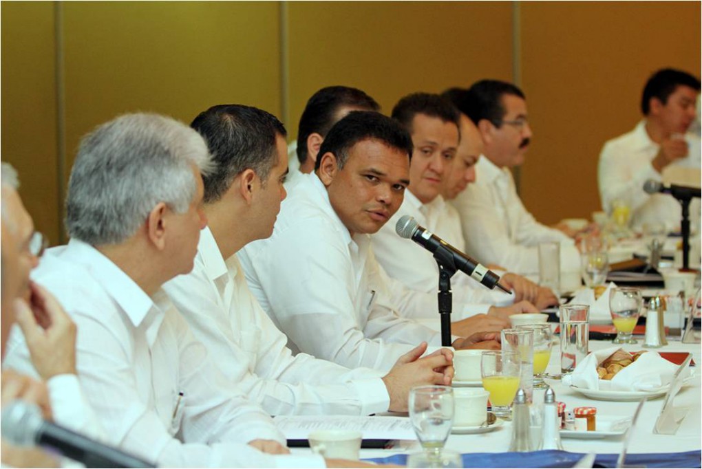Refrenda Gobierno del Estado compromiso con la base trabajadora Refrenda Gobierno del Estado compromiso con la base trabajadora