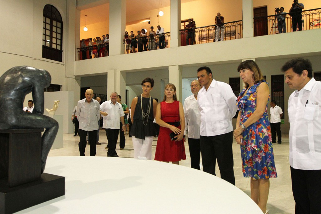 Gobernador inaugura exposición de renombrados artistas en el MACAY. Gobernador inaugura exposición de renombrados artistas en el MACAY.