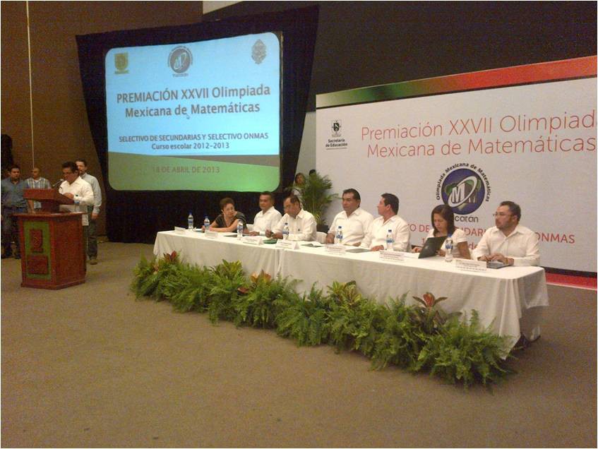 Premian a estudiantes concursantes en la olimpiada mexicana de matemáticas Premian a estudiantes concursantes en la olimpiada mexicana de matemáticas