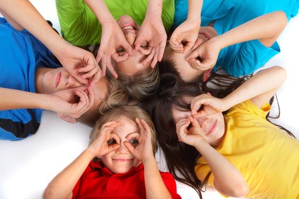 Obligación de los profesores y padres de familia respetar los derechos y obligaciones de los niños Obligación de los profesores y padres de familia respetar los derechos y obligaciones de los niños