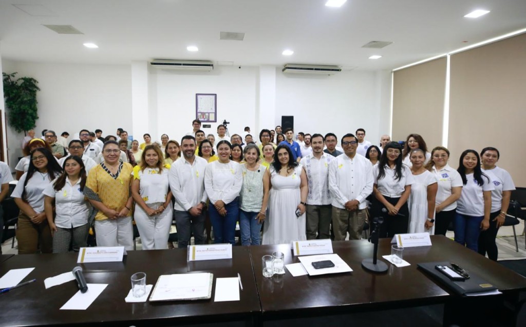 Realizan mesa de trabajo sobre la prevención del suicidio en Yucatán Realizan mesa de trabajo sobre la prevención del suicidio en Yucatán