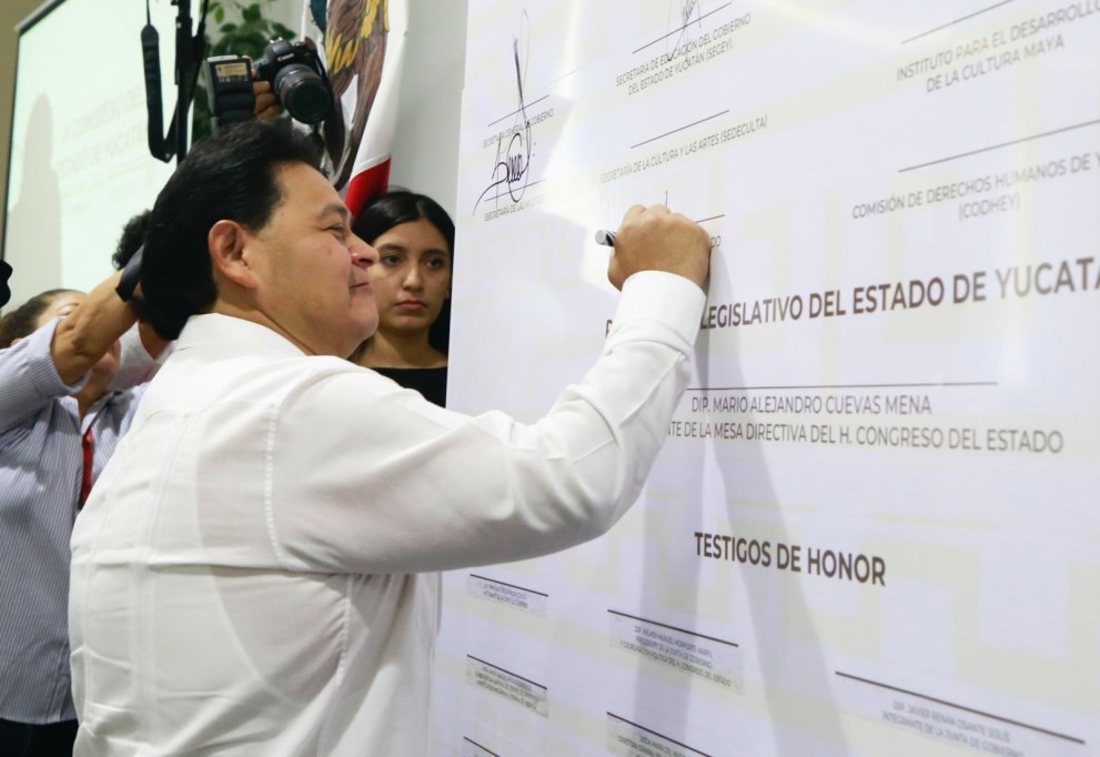 Signa Congreso del Estado importante convenio de colaboración