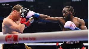 Sucedió lo que nunca pasa en las peleas de El Canelo, perdió. Sucedió lo que nunca pasa en las peleas de El Canelo, perdió.