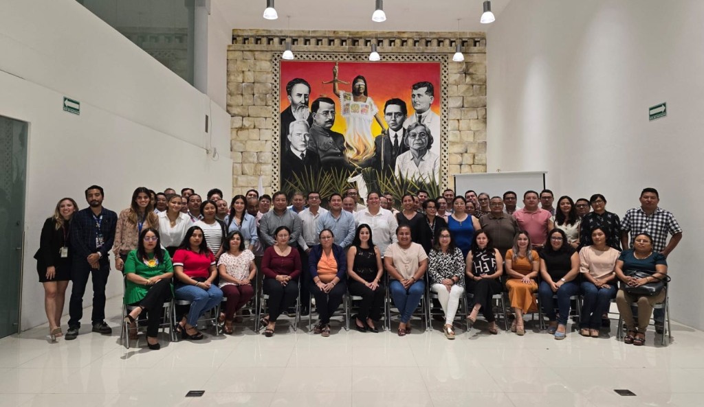 Capacitan a personal del Indepey en manejo adecuado de archivos