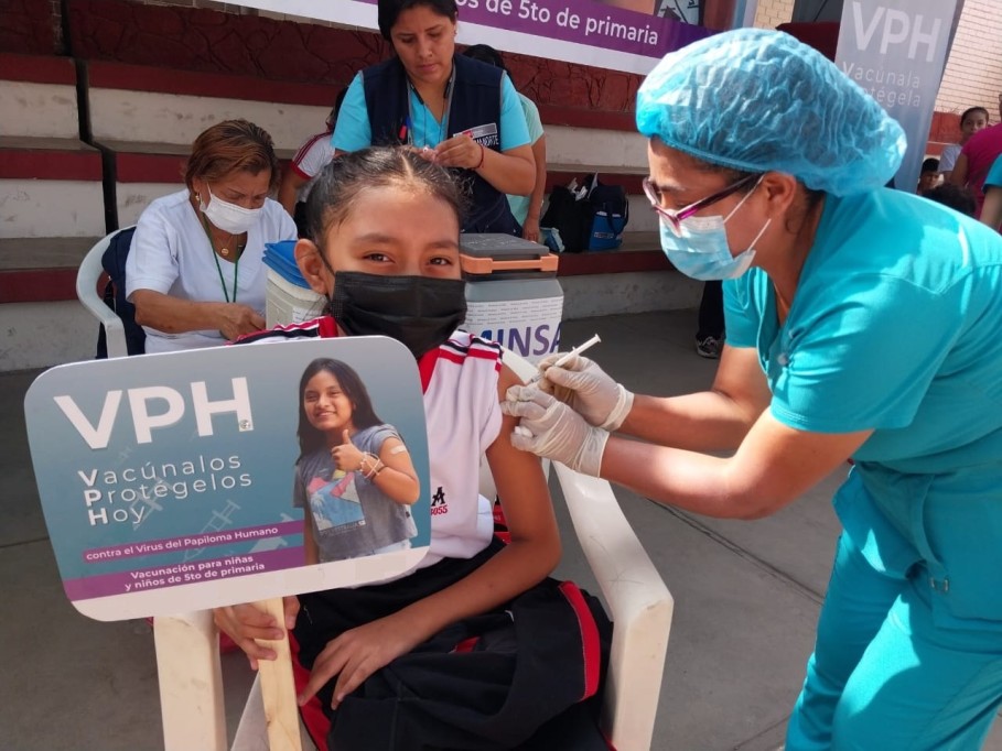 Comienza campaña de vacunación contra Virus del Papiloma Humano