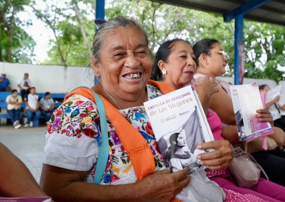 Alzan la voz Mujeres yucatecas por una vida libre de violencia Alzan la voz Mujeres yucatecas por una vida libre de violencia