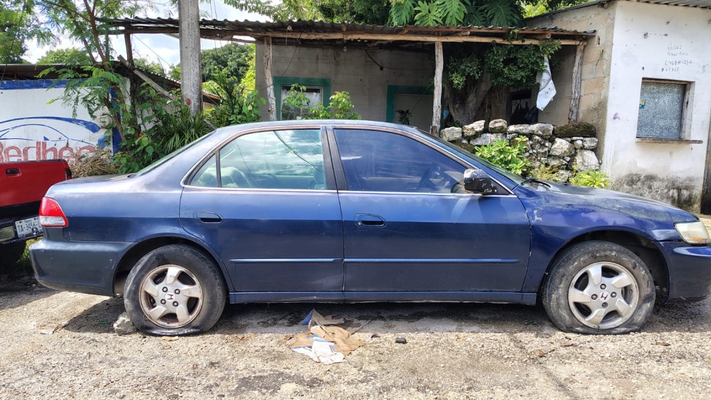 Exhortan a talleres de Tizimín a reubicar vehículos abandonados