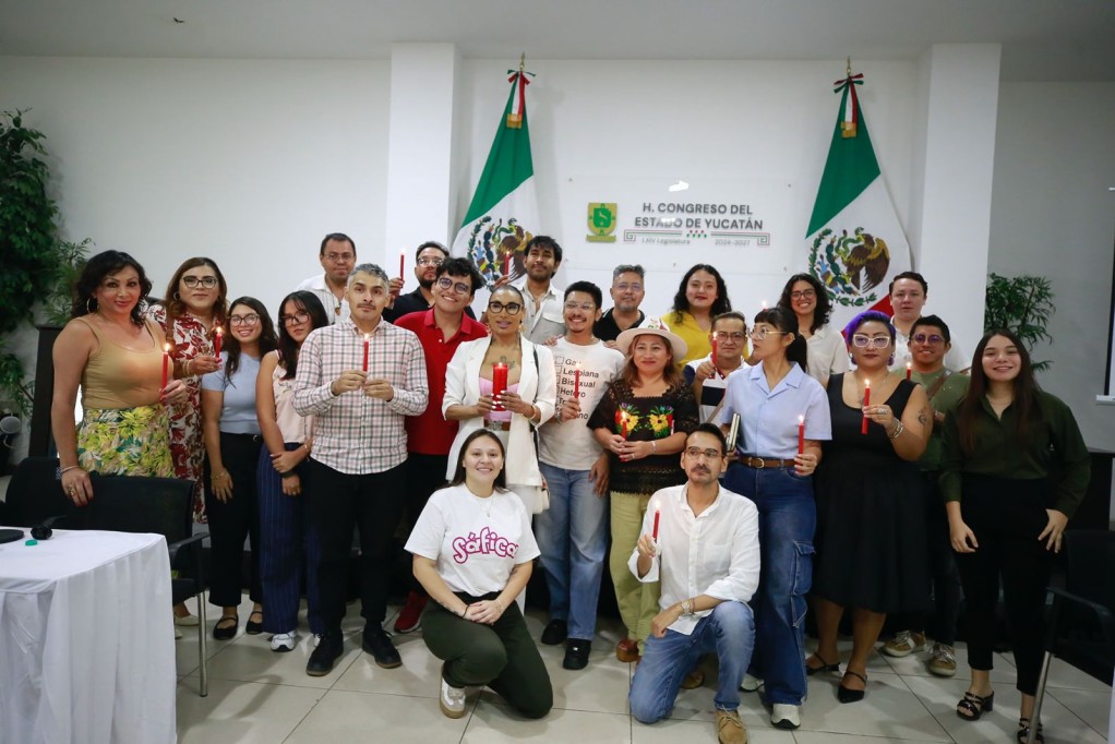 Colectivos y autoridades dialogan en el Congreso del Estado por el derecho a existir y la tipificación del transfeminicidio Colectivos y autoridades dialogan en el Congreso del Estado por el derecho a existir y la tipificación del transfeminicidio
