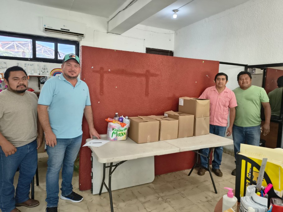Disponen 2 centros de acopio en Tizimín en apoyo a afectados por inundaciones Disponen 2 centros de acopio en Tizimín en apoyo a afectados por inundaciones