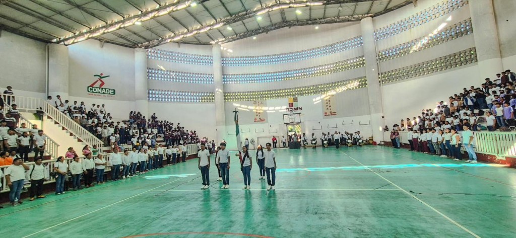 Más de 300 atletas llegaron a Tizimín para competir en los juegos InterTBCEY 2025