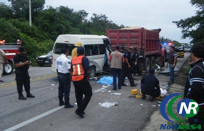 TIZIMIN: Accidente carretero deja 4 muertos y 6 heridos en tramo Sucilá-Tizimín. TIZIMIN: Accidente carretero deja 4 muertos y 6 heridos en tramo Sucilá-Tizimín.