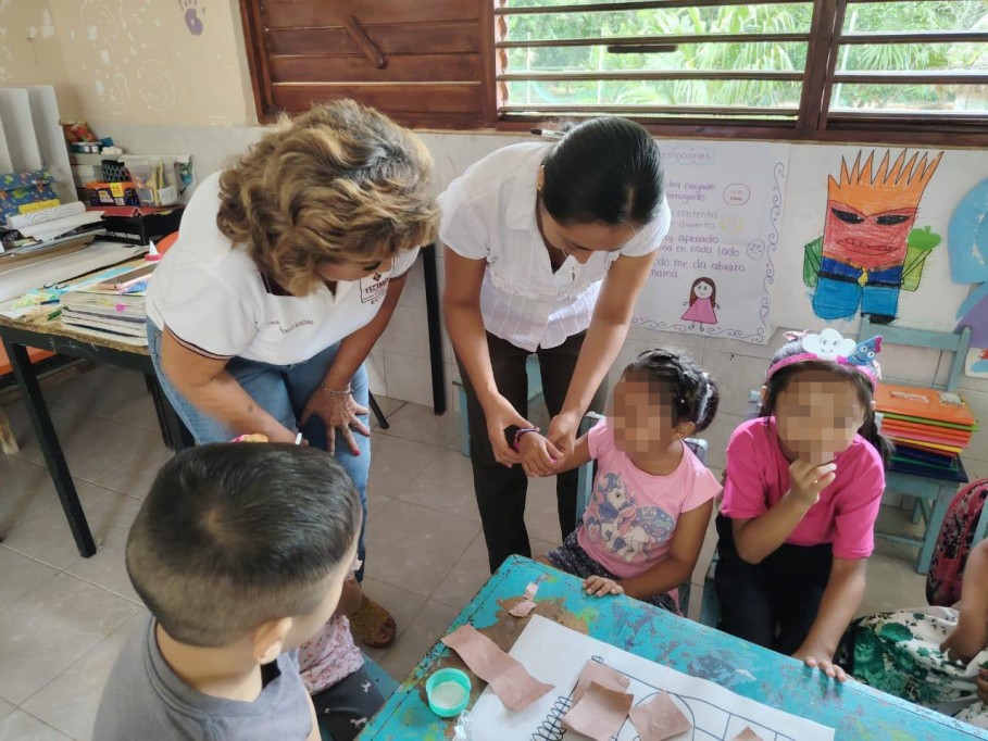 Concientizan en Chen Kekén sobre el cuidado del agua