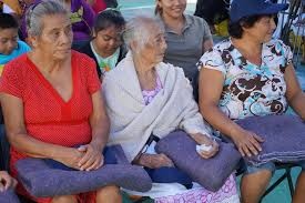 Invitan a donar cobertores para los más necesitados