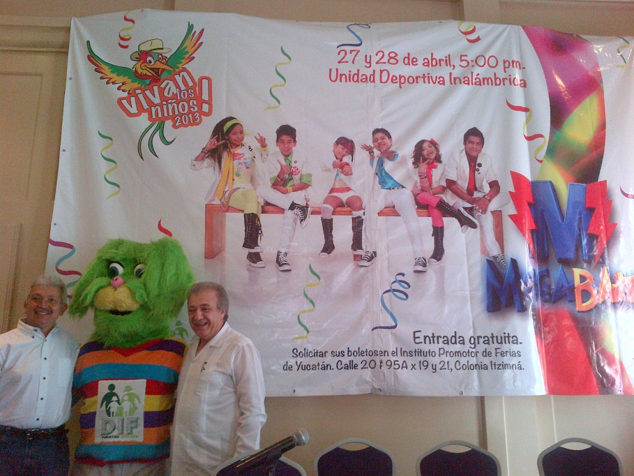 Celebran a los niños en su día. Celebran a los niños en su día.