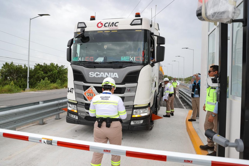 El distribuidor vial de Progreso para carga pesada entrará en operación el próximo miércoles