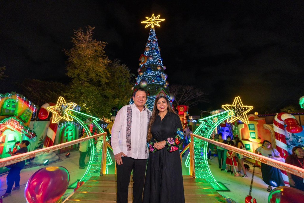 Gobernador Joaquín Díaz Mena Inaugura la Villa Navideña en el Gran Parque de La Plancha