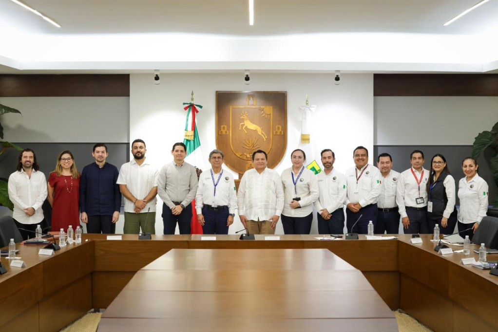 Gobierno de Yucatán revisa avances del Puerto de Altura de Progreso