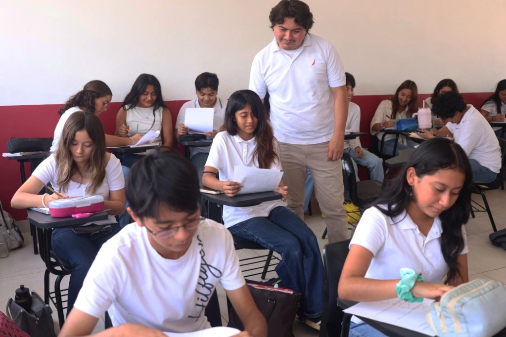 Inicia el Bachillerato Nacional, modelo equitativo y sin examen de ingreso