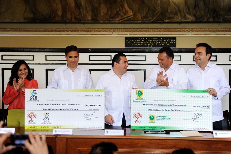 El Gobierno estatal dona 10 mdp para atención a grupos vulnerables El Gobierno estatal dona 10 mdp para atención a grupos vulnerables