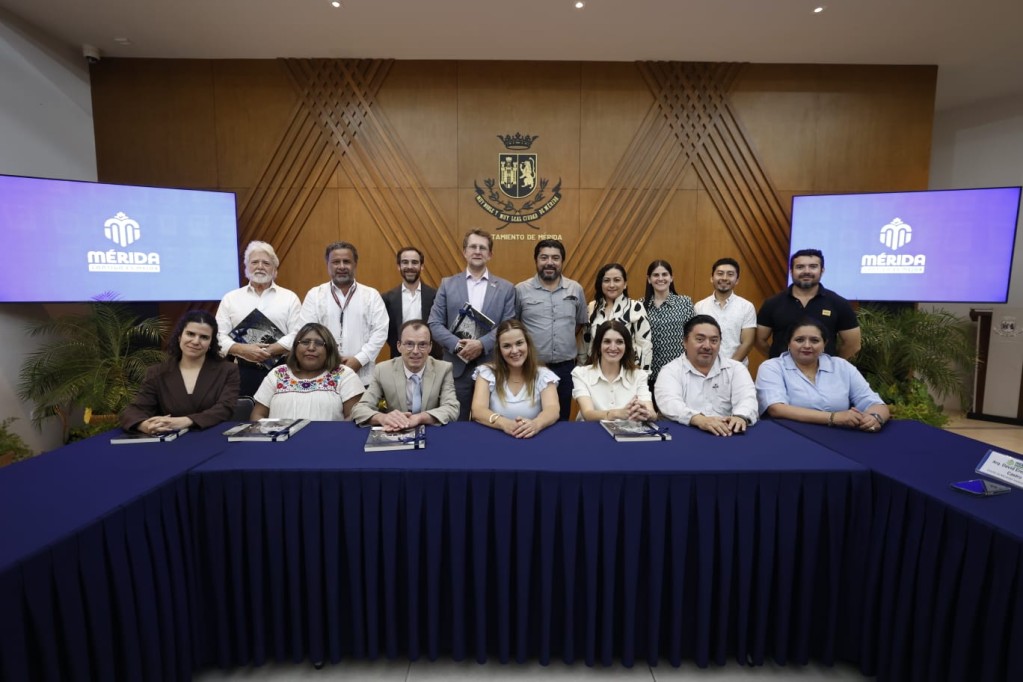 Presentan proyecto EcoBarrio para elevar calidad de vida en zona centro oriente de Mérida.