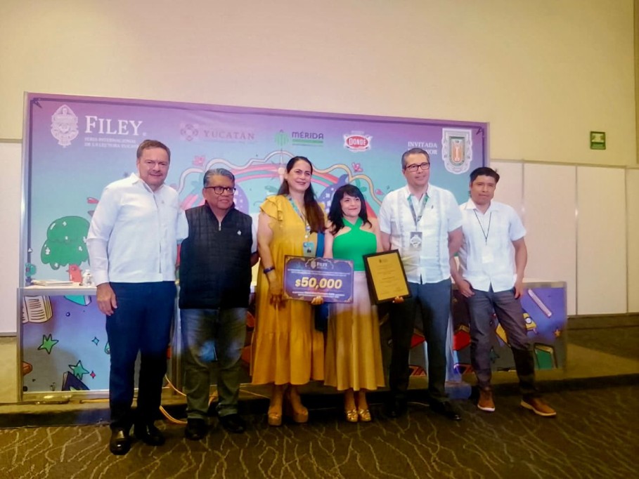 Entregan a Verónica Romero Soto el Premio Nacional de Periodismo Filey 2026