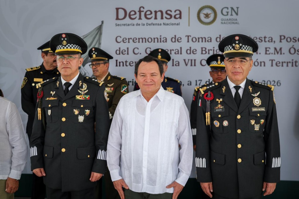 Asiste gobernador a toma de protesta del coordinador interino de la Guardia Nacional en Yucatán
