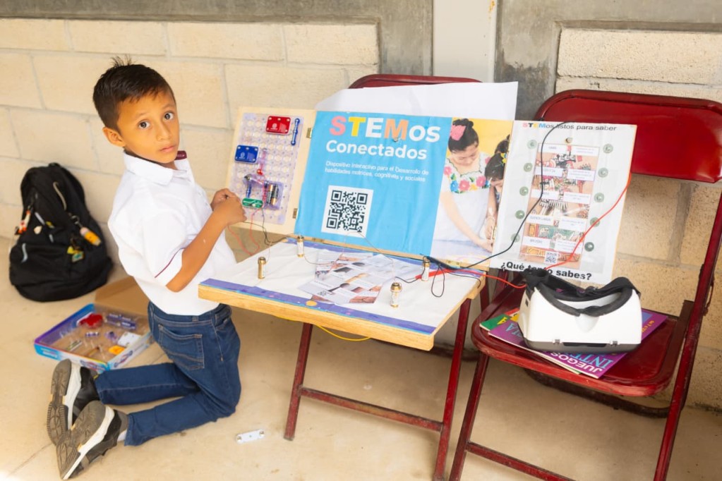 Invitan a estudiantes de Yucatán a participar en ExpoCiencias y Feria Estatal 2026