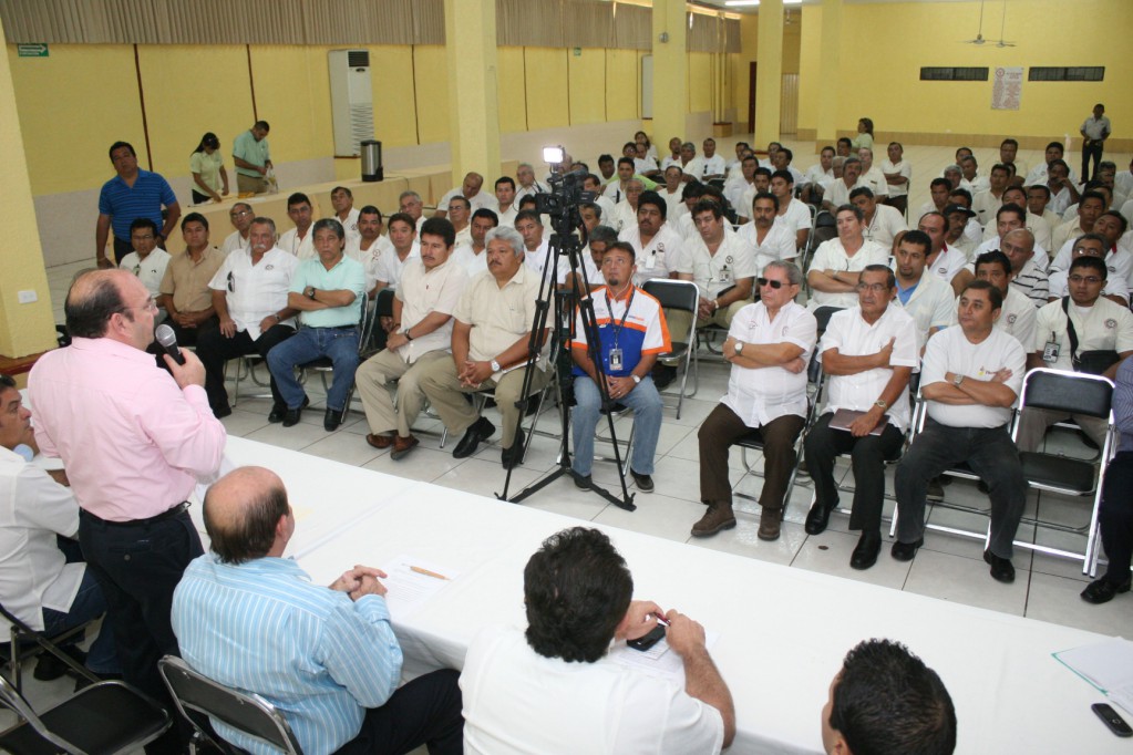 Capacitan a socios del FUTV para elevar el nivel del servicio Capacitan a socios del FUTV para elevar el nivel del servicio