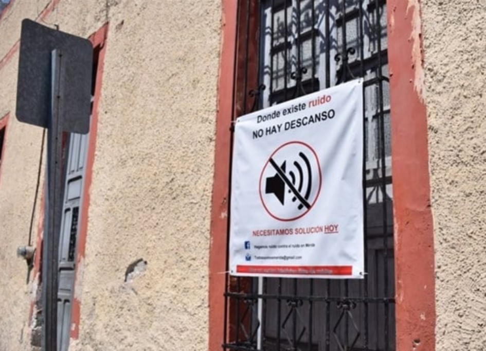 Grupo de vecinos se queja del ruido que se genera en Mérida