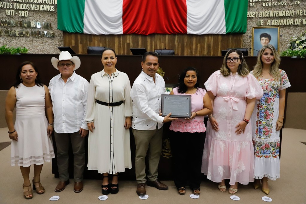 Reciben “Las Chelemeras” reconocimiento Elvia Carrillo Puerto 2026