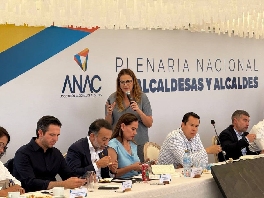 Comparte Mérida estrategias de comunidades seguras en la Plenaria Nacional de Alcaldes y Alcaldesas de la ANAC