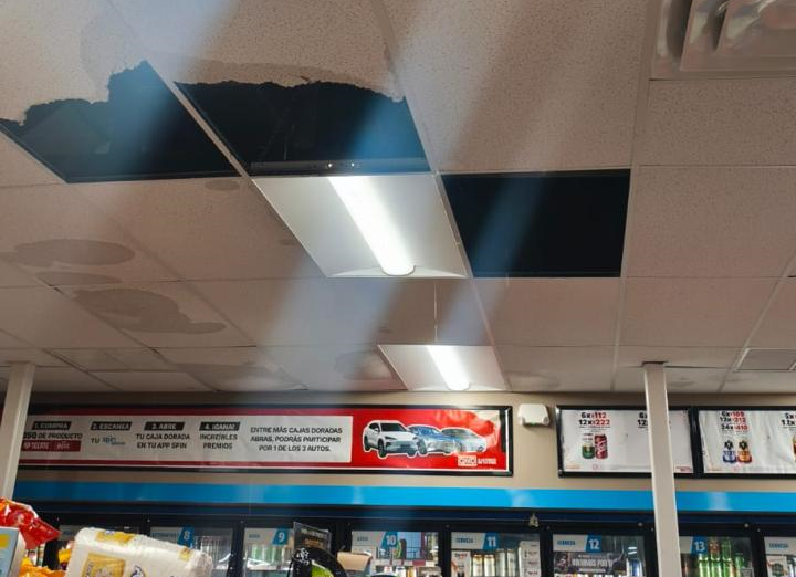 Protección Civil Municipal clausura temporalmente un Oxxo